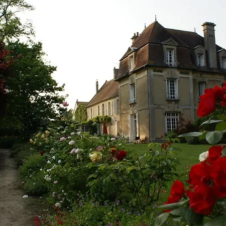 Grande Maison Proche Des Plages Du Débarquement Hébergement de vacances *